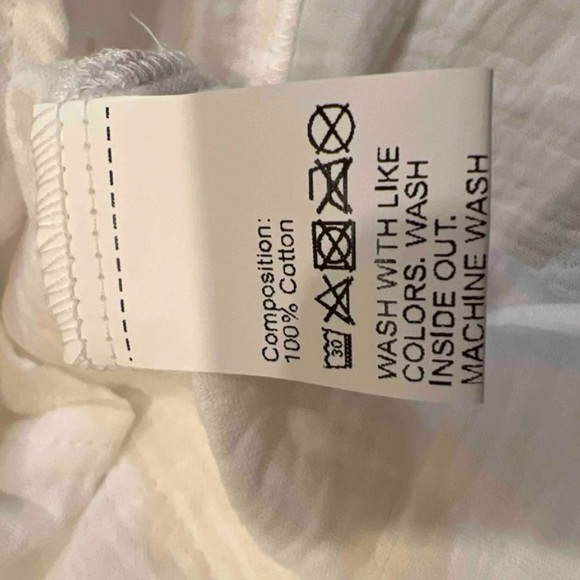 Cotton White Casual Shirt Embroidered Red Hearts Button Down Up Long Sleeve - Picture 13 of 16